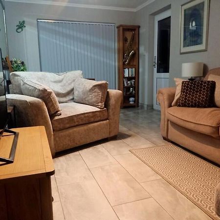 Apartament Lotus House Needingworth Zewnętrze zdjęcie