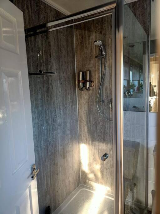 Apartament Lotus House Needingworth Zewnętrze zdjęcie